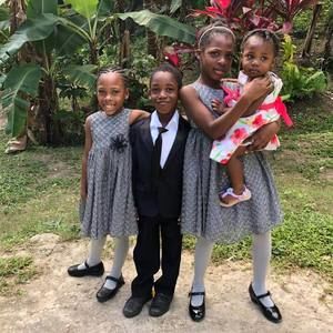 Meet your Posher, Tina